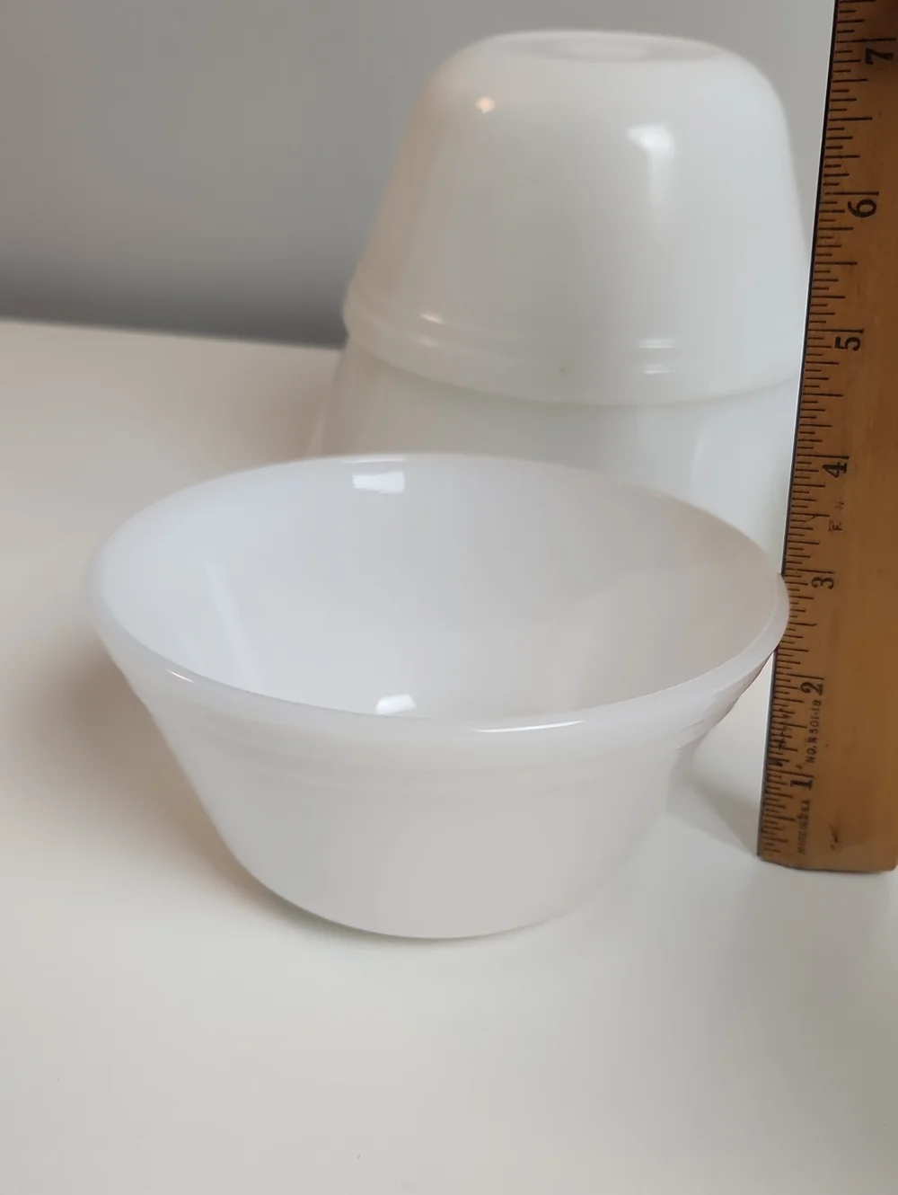 Vintage Federal Glass Milk Glass Mixing Bowl Set